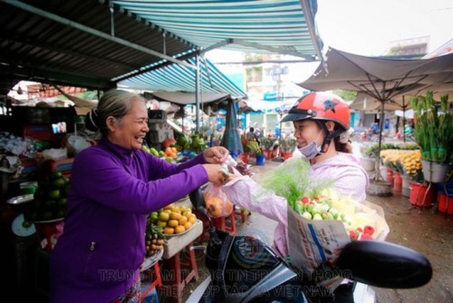 Theo ông Nguyễn Ngọc Hoà, Phó giám đốc Sở Công Thương TP HCM, HTX quản lý chợ kiểu mới sẽ do chính những thương nhân trong chợ làm thành viên và quản lý