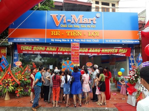 Cửa hàng Vi-Mart đang bày bán hơn 30 sản phẩm OCOP của tỉnh Hải Dương