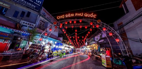 Khám phá những khu chợ mua sắm nổi tiếng ở Phú Quốc