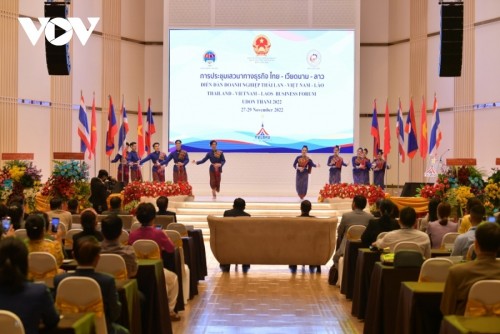 Doanh nghiệp Việt - Thái - Lào thúc đẩy kết nối đầu tư, thương mại, du lịch