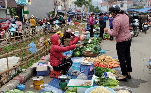 Phát triển chợ truyền thống trong xu thế mới