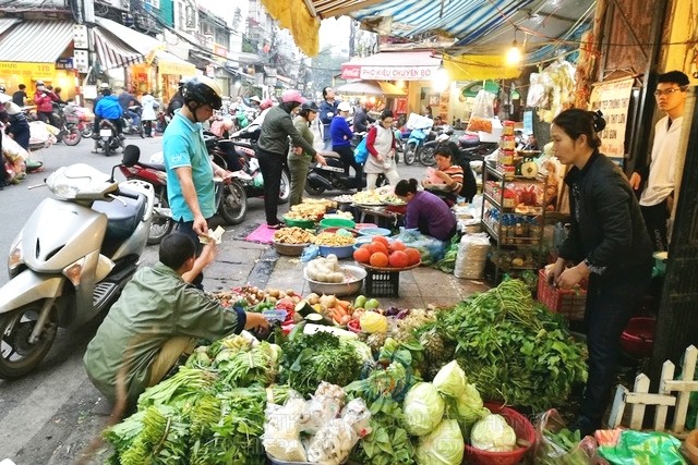 Các chợ truyền thống đang dần chuyển sang mô hình quản lý kinh doanh mới