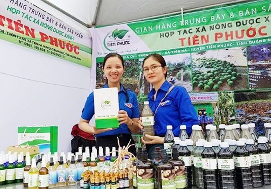 HTX Nông dược xanh Tiên Phước đã sản xuất nhiều loại sản phẩm được thị trường trong và ngoài nước ưa chuộng.