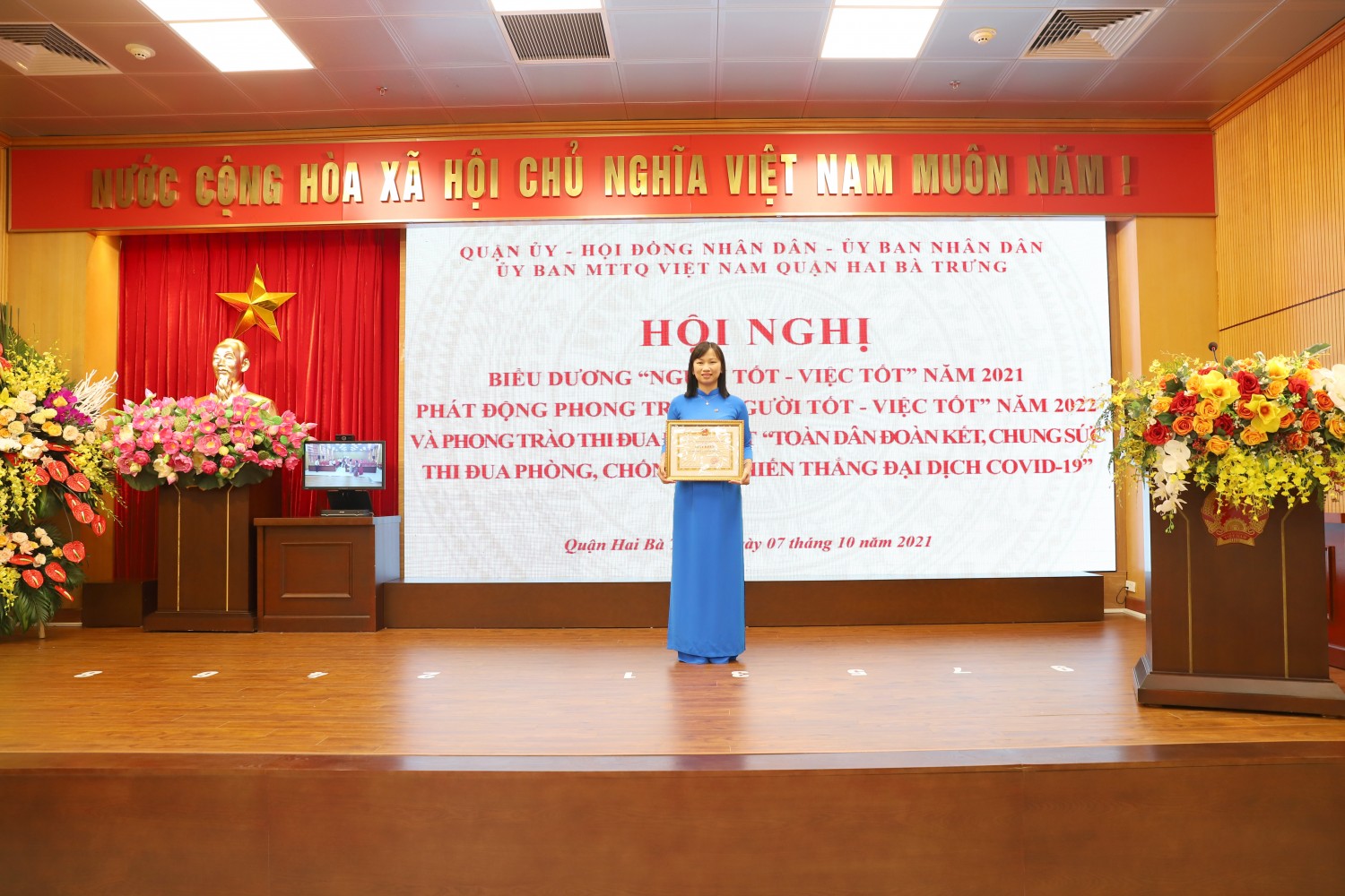 Bà Lê Thị Hiền – Chủ tịch Liên hiệp Hợp tác xã Việt Nam