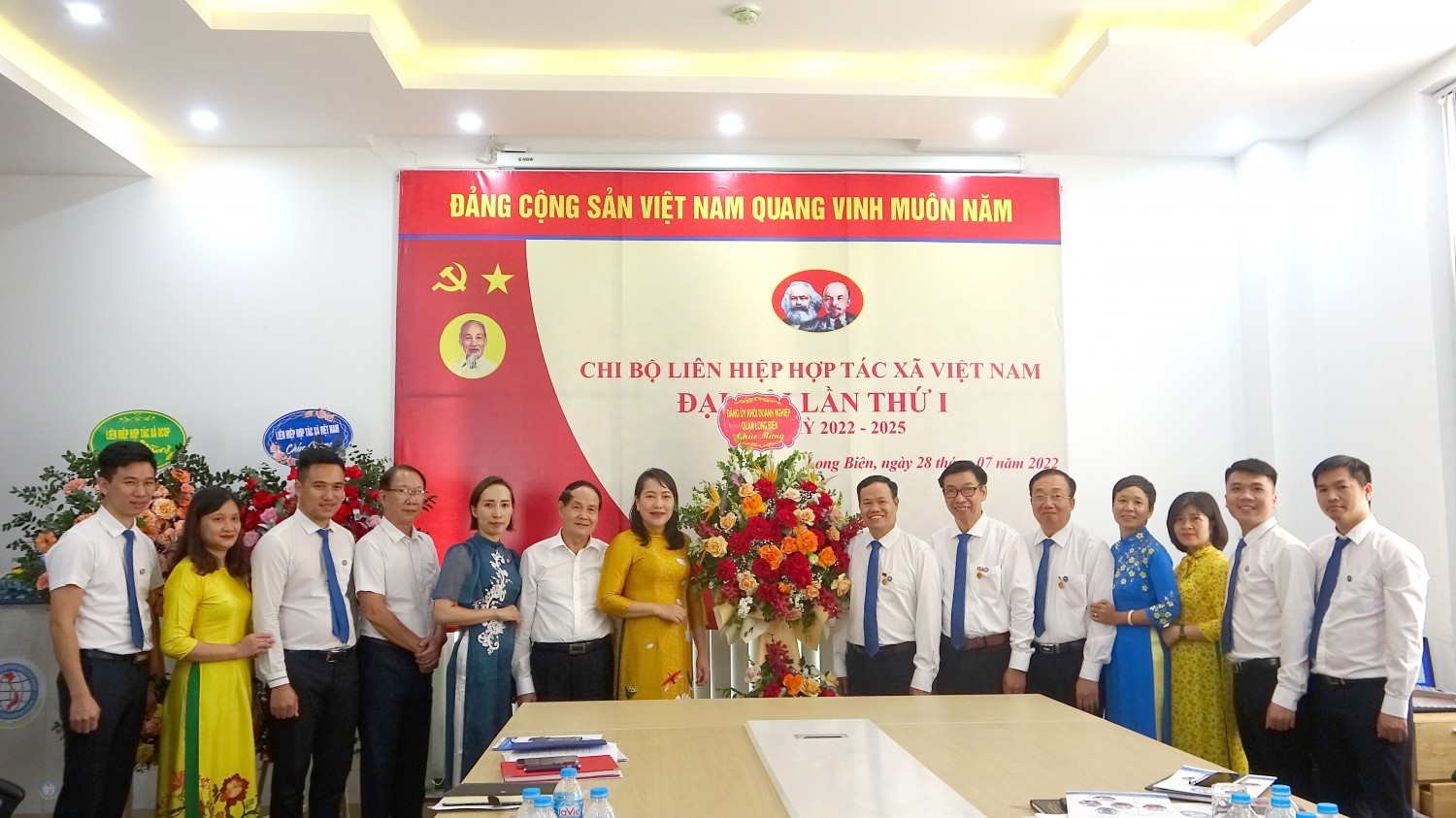 Đại hội Chi bộ Liên hiệp Hợp tác xã Việt Nam lần thứ 1 nhiệm kỳ 2022 – 2025 thành công tốt đẹp
